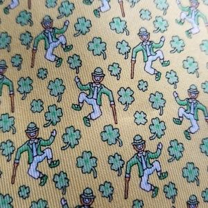 Vineyard Vines 100% Silk Men's Leprechaun Tie